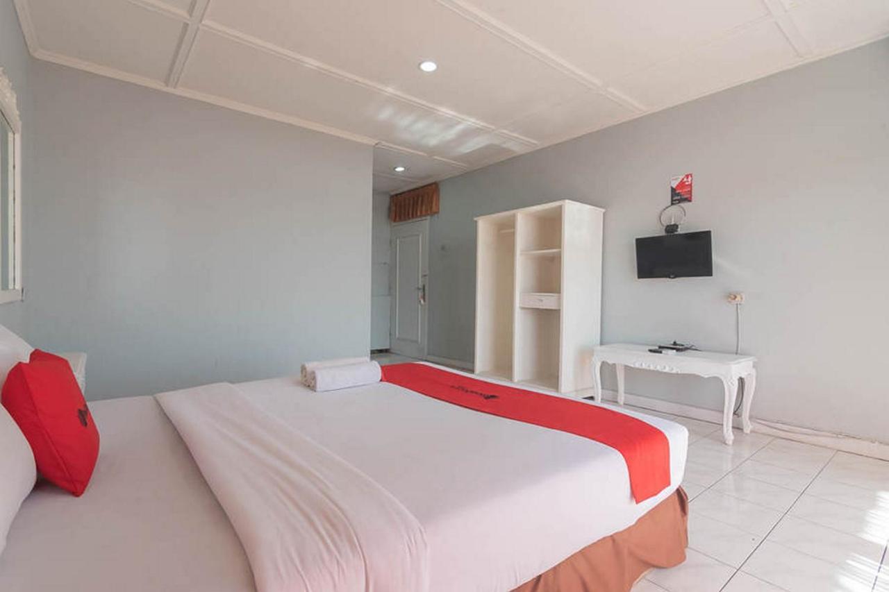 Hotel Reddoorz At Jalan Raya Lembang Padasul Exteriér fotografie